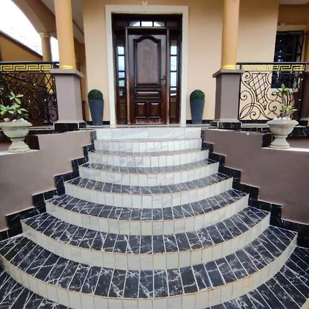 Résidence Chérel à Odza Minkan Yaoundé Esterno foto