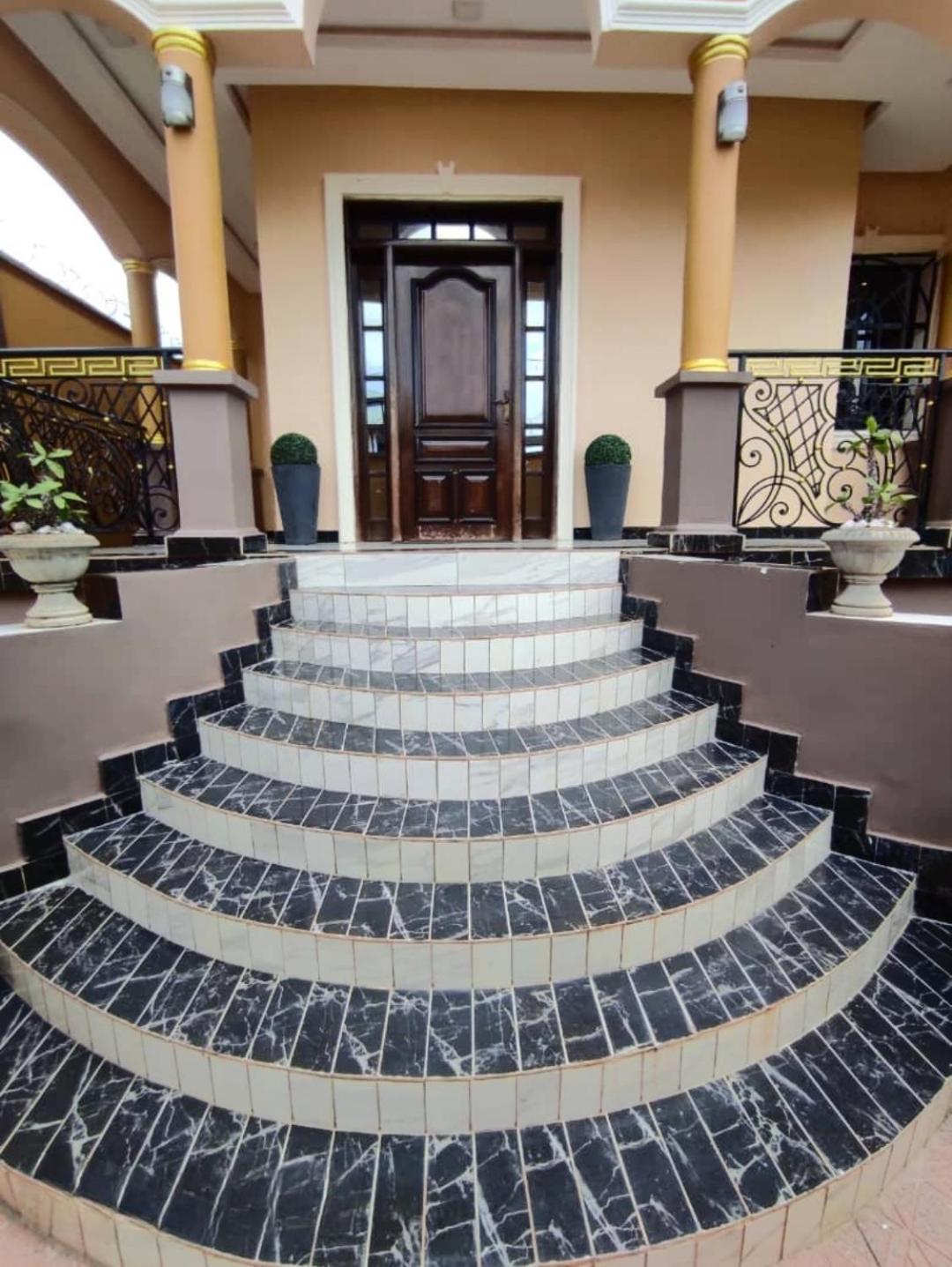 Résidence Chérel à Odza Minkan Yaoundé Esterno foto